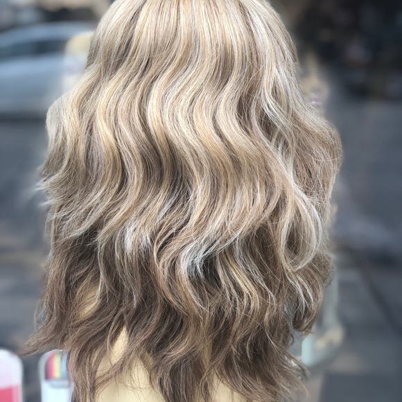 Blonde mix wavy bob wig 2020 Cheap cute wig 2020 main image 4